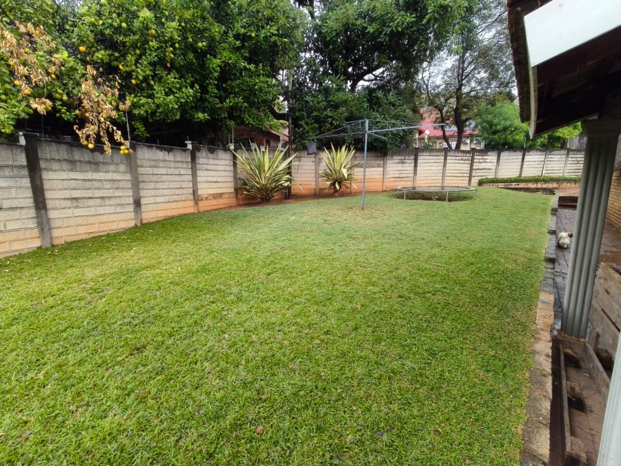 4 Bedroom Property for Sale in Safari Gardens North West